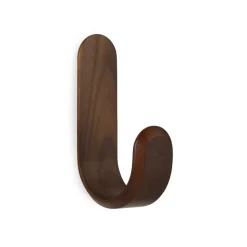 Curve koukku, Saksanpähkinä