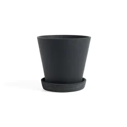 HAY Flowerpot with saucer -ruukku L Ø17.5 cm, Musta