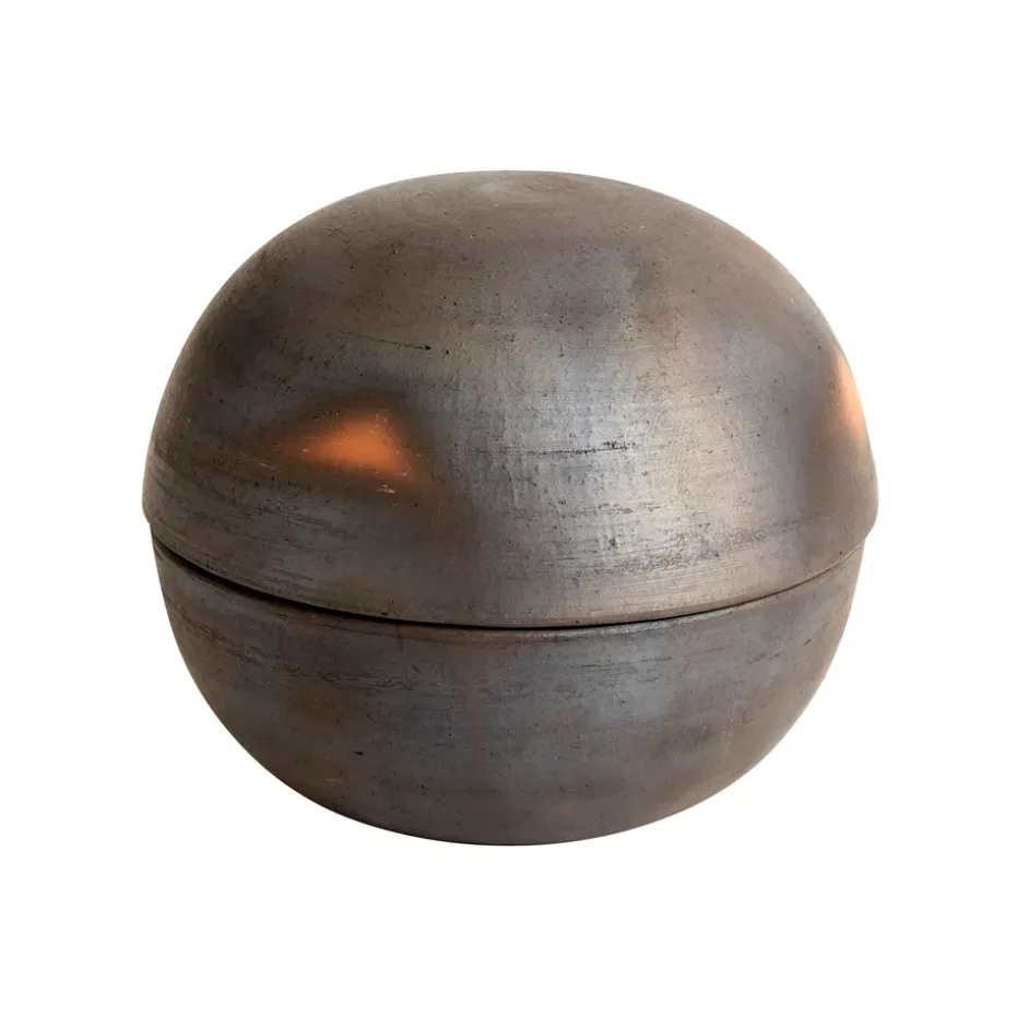 Hazel makeisrasia M, Ruskea