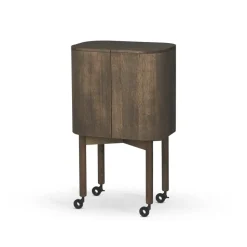 Loud baarikaappi pyörillä, Smoked oak