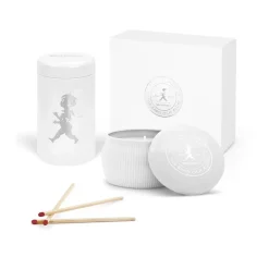 Solstickan lahjapakkaus tuoksukynttilä + tulitikkuaski, Valkoinen - tuoksukynttilä eukalyptus